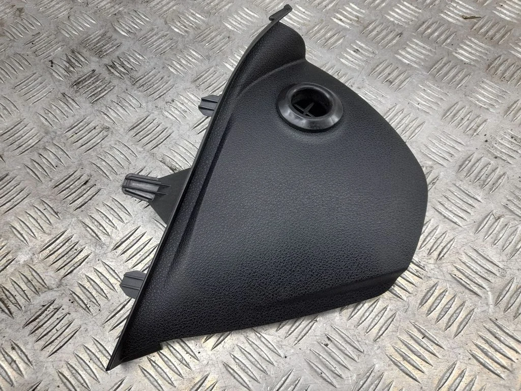 Panel deski rozdzielczej (boczny) – BMW Seria 6 F12 F13 (2010-2018)