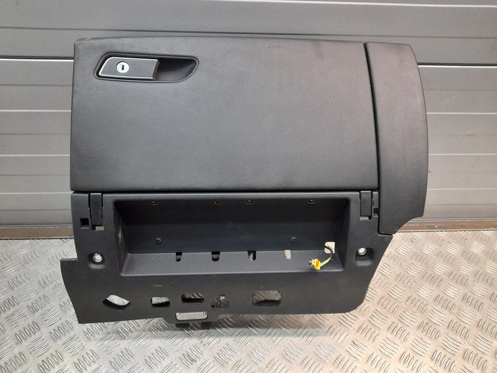 Glove box set – Audi A8 S8 D4 4H (2010-2016)