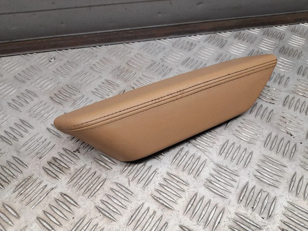 Other rear door trim element – Porsche Cayenne (92A) (2010-2017)