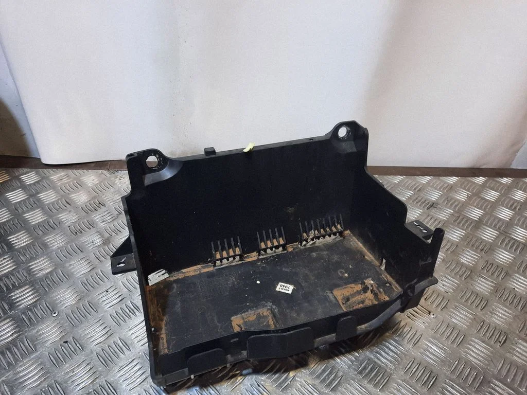 Aku kast – Jaguar XF X250 (2007-2015)