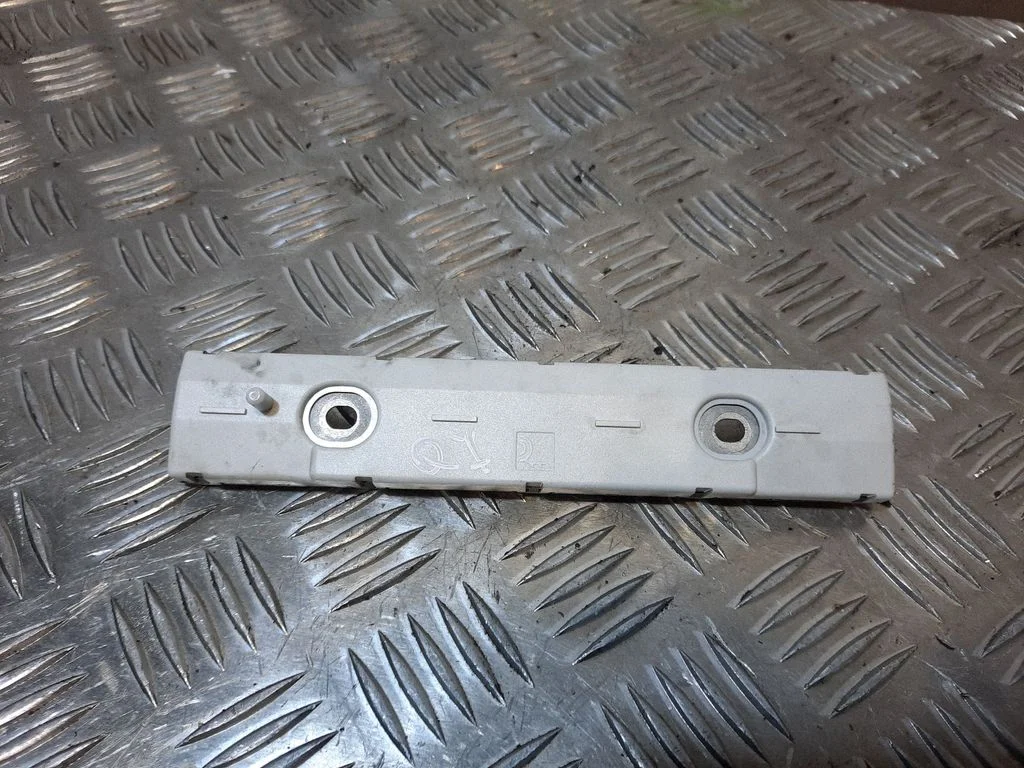 Antenas pastiprinātājs – Audi Q7 4L (2005-2015)