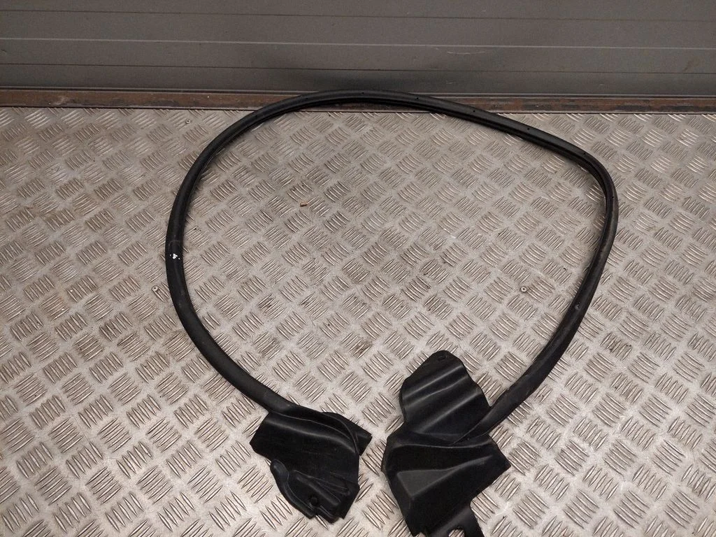 Priekšējā blīvgumija (uz durvīm) TMSDW04