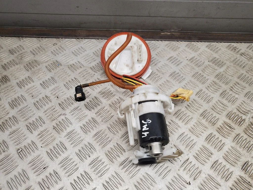 Kütusepump (paagis) 4M0919087F