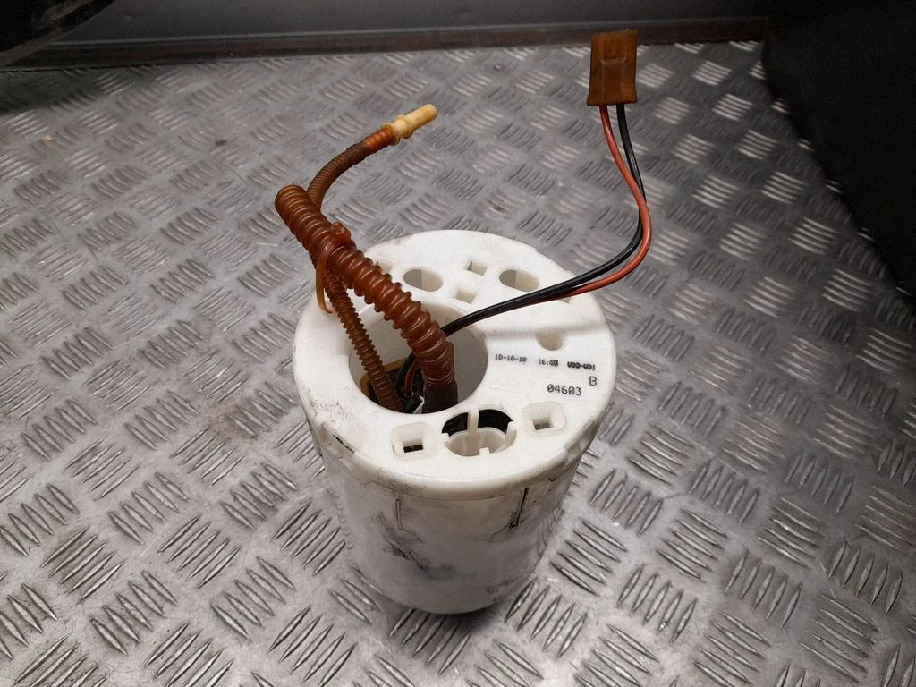 Kütusepump (paagis) 7L8919087B
