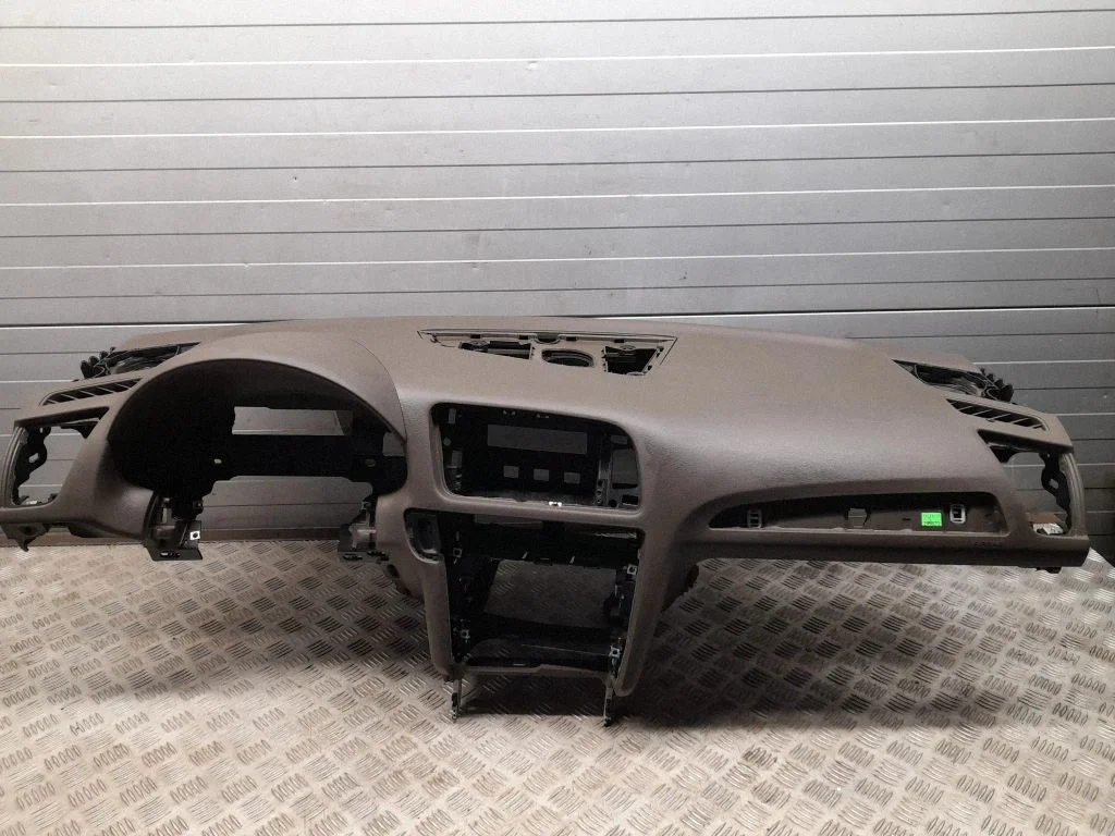 Dashboard – Audi Q5 SQ5 8R (2008-2017)