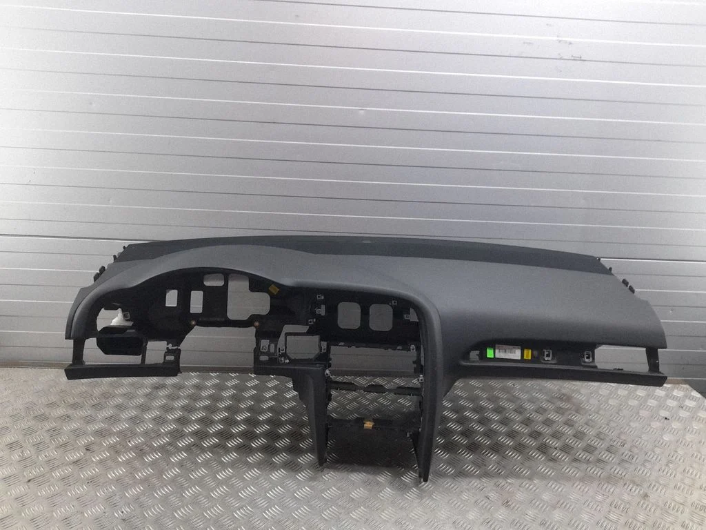 Dashboard – Audi A6 Allroad C6 (2006-2011)