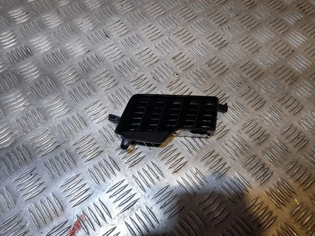 Paneļa gaisa restītes 251313422