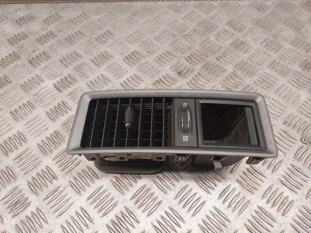 Paneļa gaisa restītes 1WA63DX9AC
