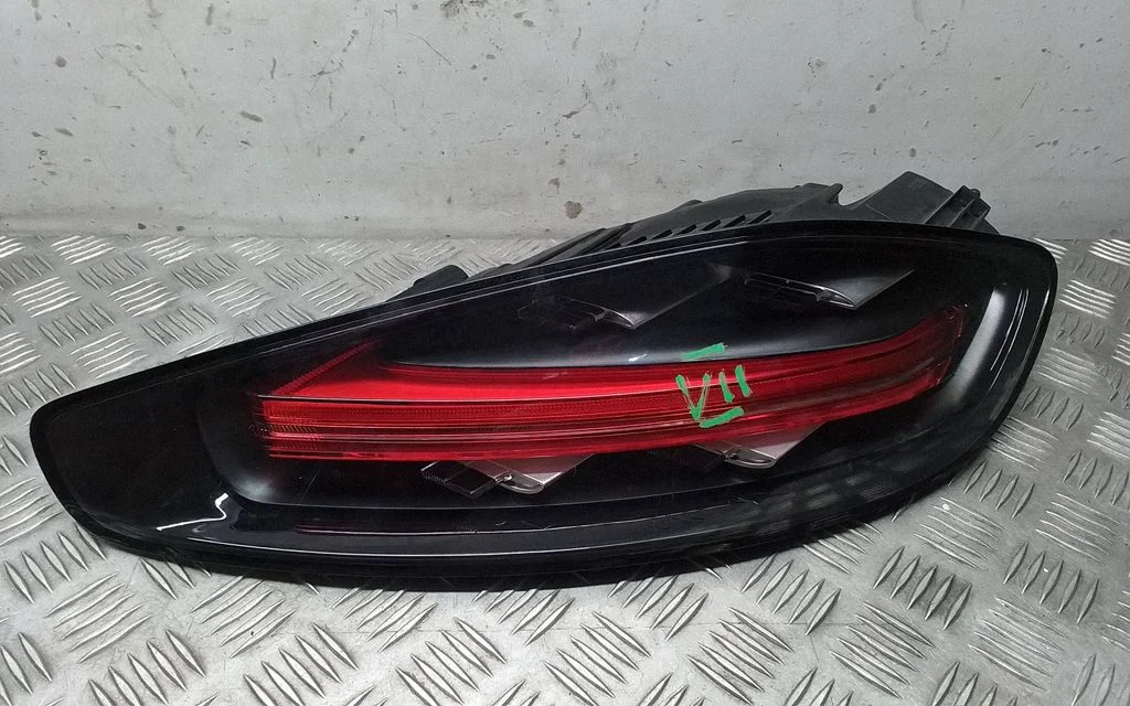 Rear/tail lights