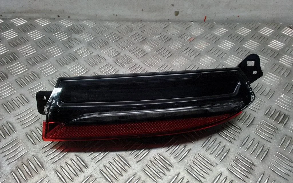 Rear/tail lights