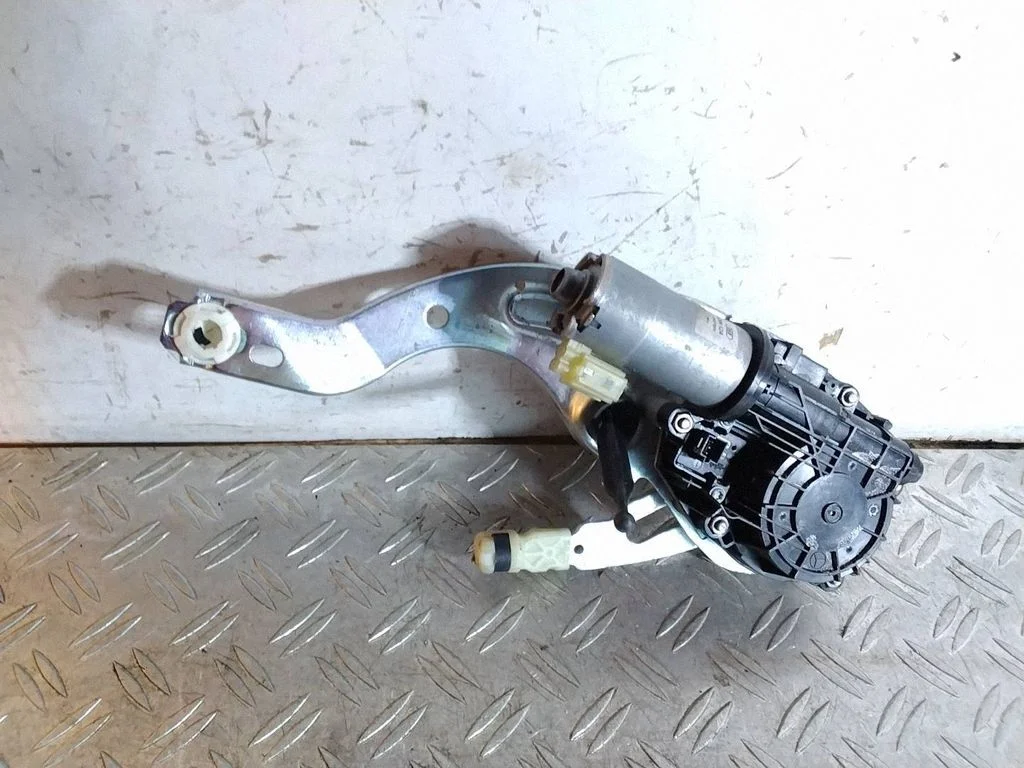 Tagaluugi sulgemismootor – Mercedes-Benz C-klass W205 (2014-2021)