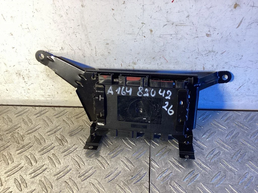 Seat control module – Mercedes-Benz GL-Class X164 (2006-2012)