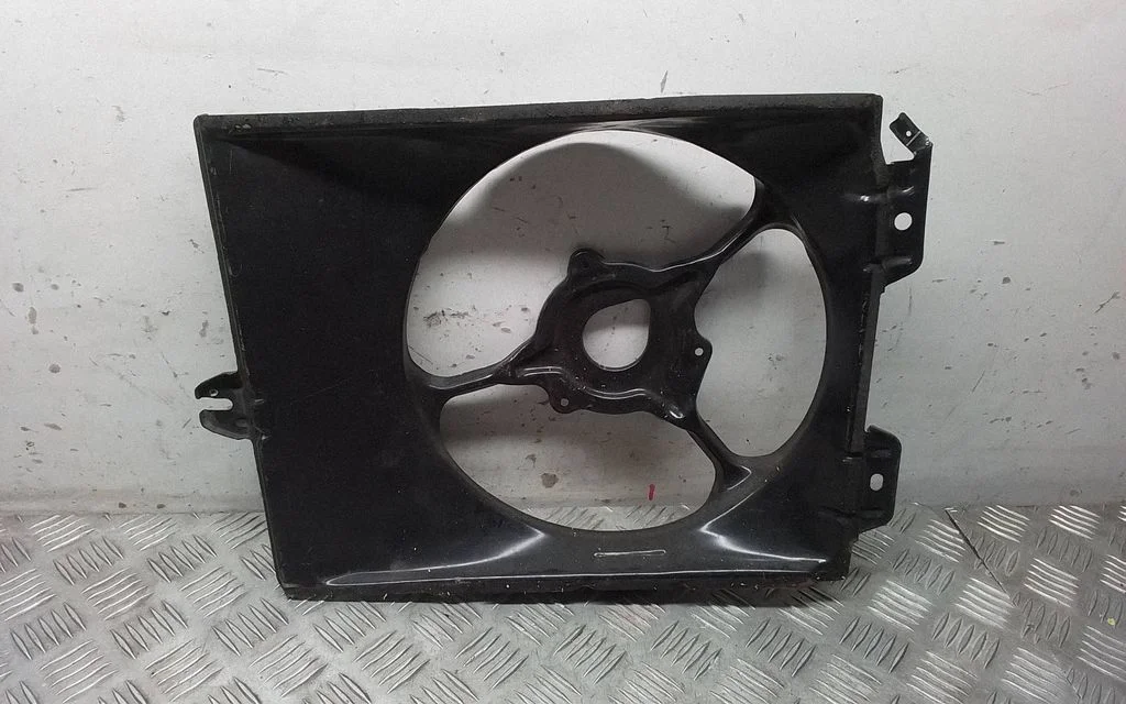 Radiator cooling fan shroud – Mitsubishi Carisma (1996-1999)
