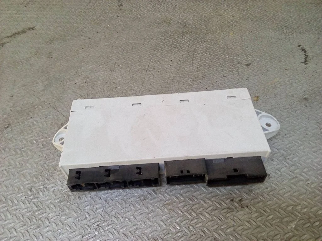 Durvju elektronikas vadības bloks 61356920464
