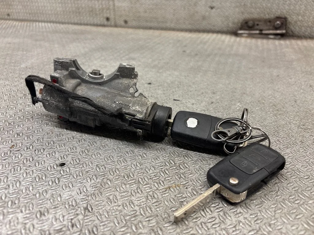 Ignition lock – Seat Ibiza IV (6J,6P) (2008-2017)