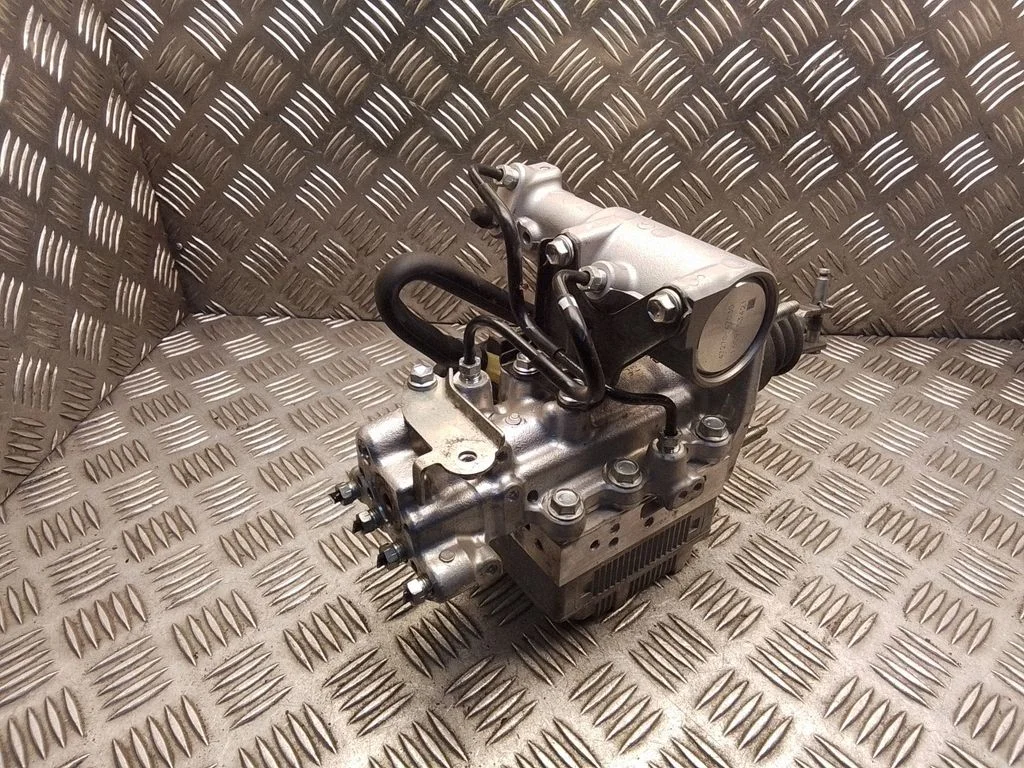 ABS block – Toyota Auris E180 (2012-2018)