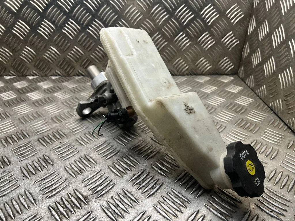 Master brake cylinder – Opel Astra K (2015-2021)
