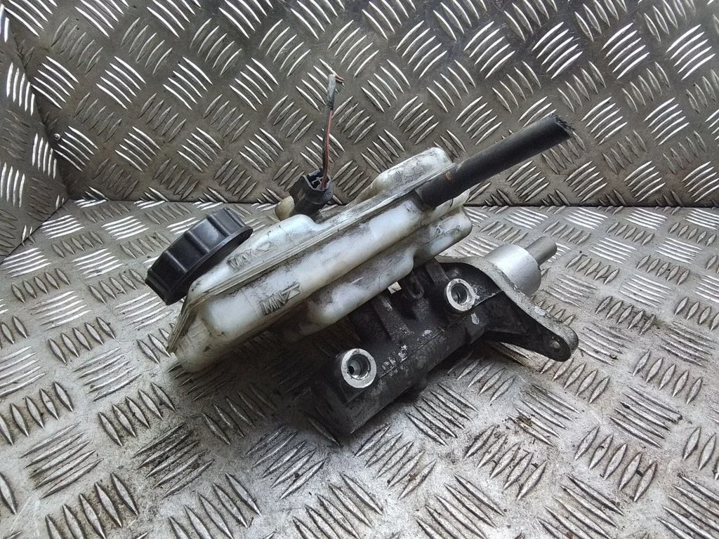 Master brake cylinder – Opel Movano B (2010-2022)