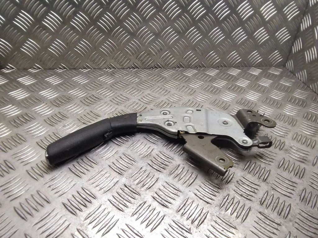 Handbrake/parking brake lever assembly – Mercedes-Benz B-Class W245 (2005-2011)
