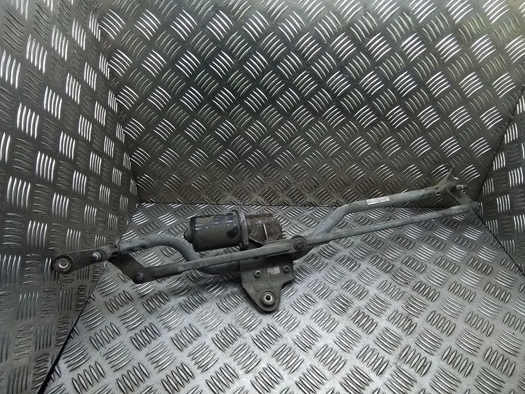 Front wiper linkage – Volkswagen Transporter - Caravelle T5 (2003-2015)