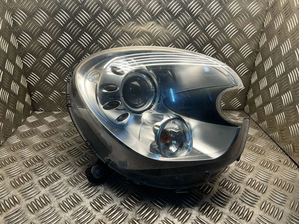 Priekšējais lukturis – Mini Cooper Countryman R60 (2011-2016)