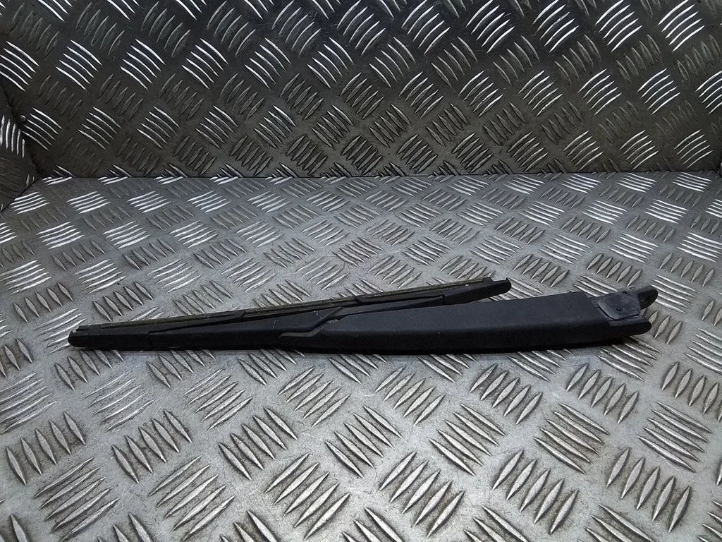 Aizmugurējā stikla tīrītāja svira 28781JD00A