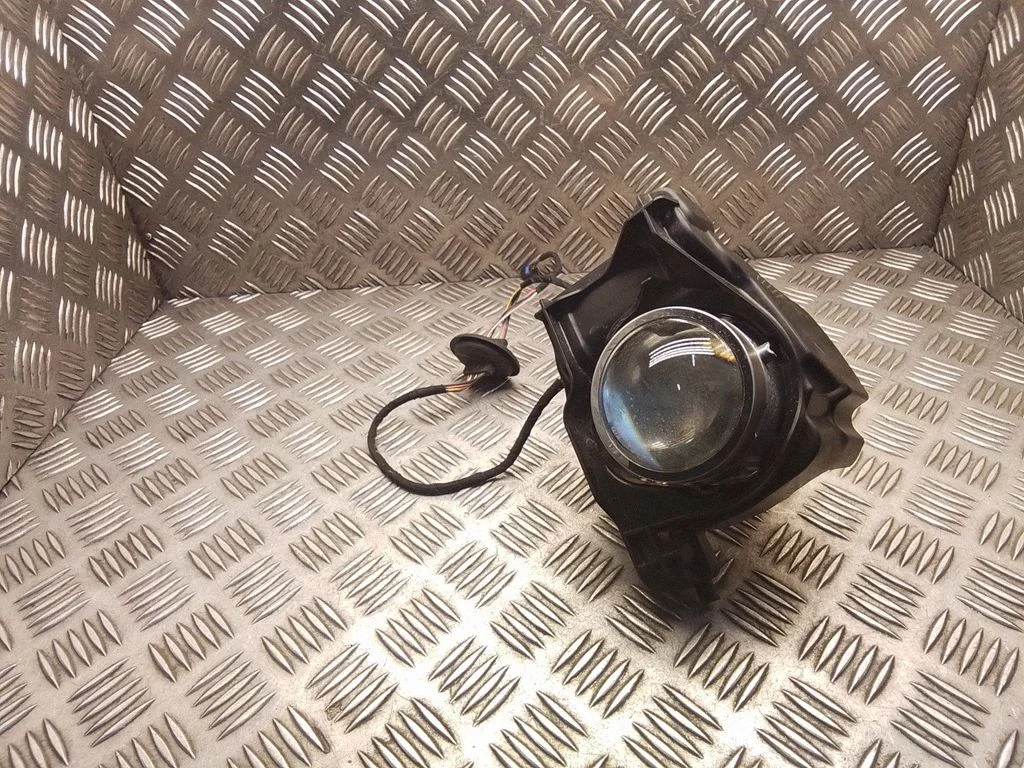 Headlight part – Toyota Auris E180 (2012-2018)