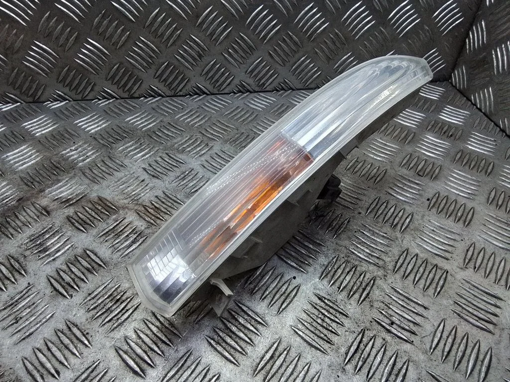 Front indicator light – Volkswagen Passat CC (2008-2016)