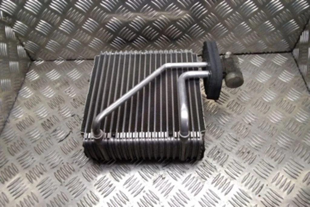 Gaisa kondicioniera radiators (salonā) – Ford Galaxy (1995-2000)