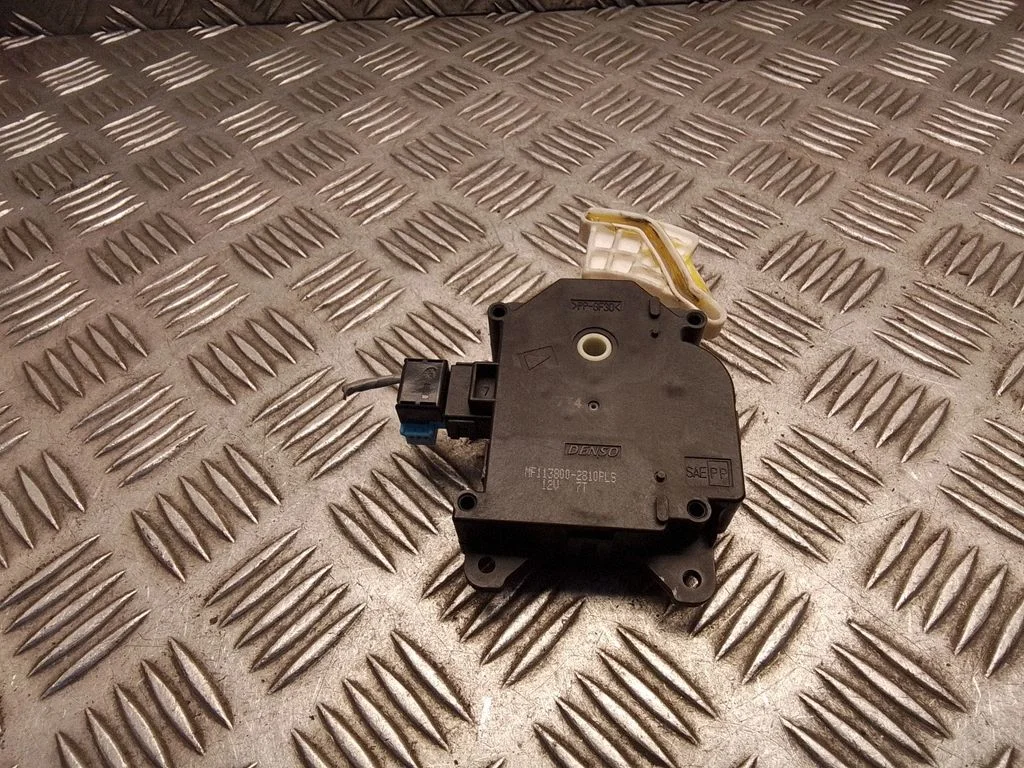 Air flap motor/actuator – Toyota Auris E180 (2012-2018)
