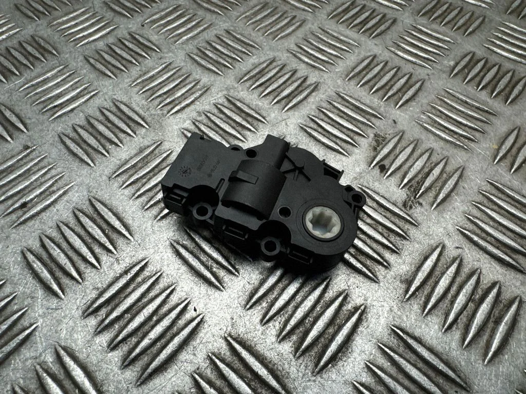 Gaisa aizvara motoriņš/aktuators – Volvo XC90 (2014-)