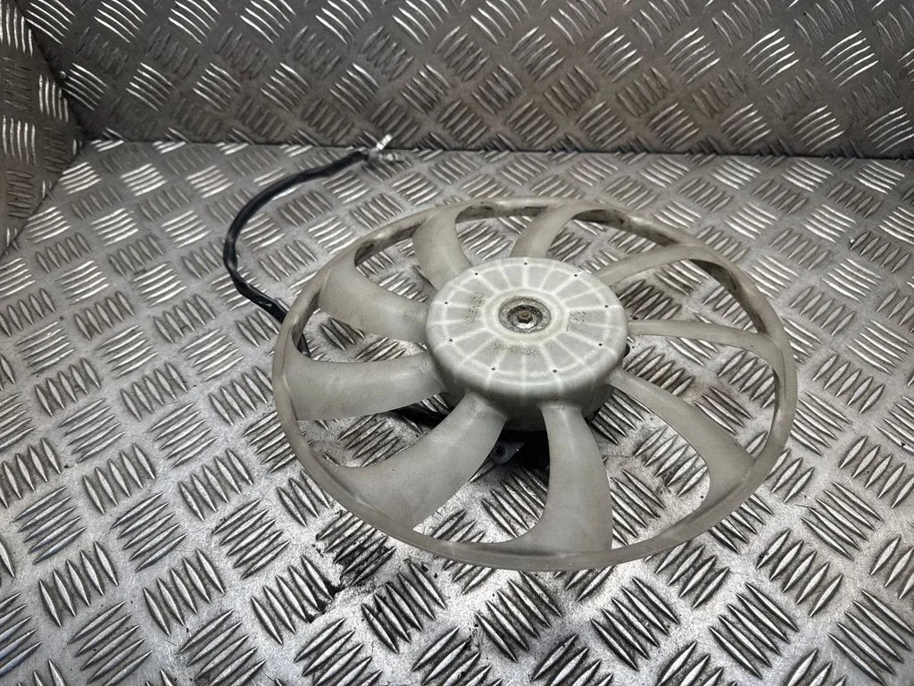 Elektriskais radiatora ventilators – Toyota Auris E180 (2012-2018)