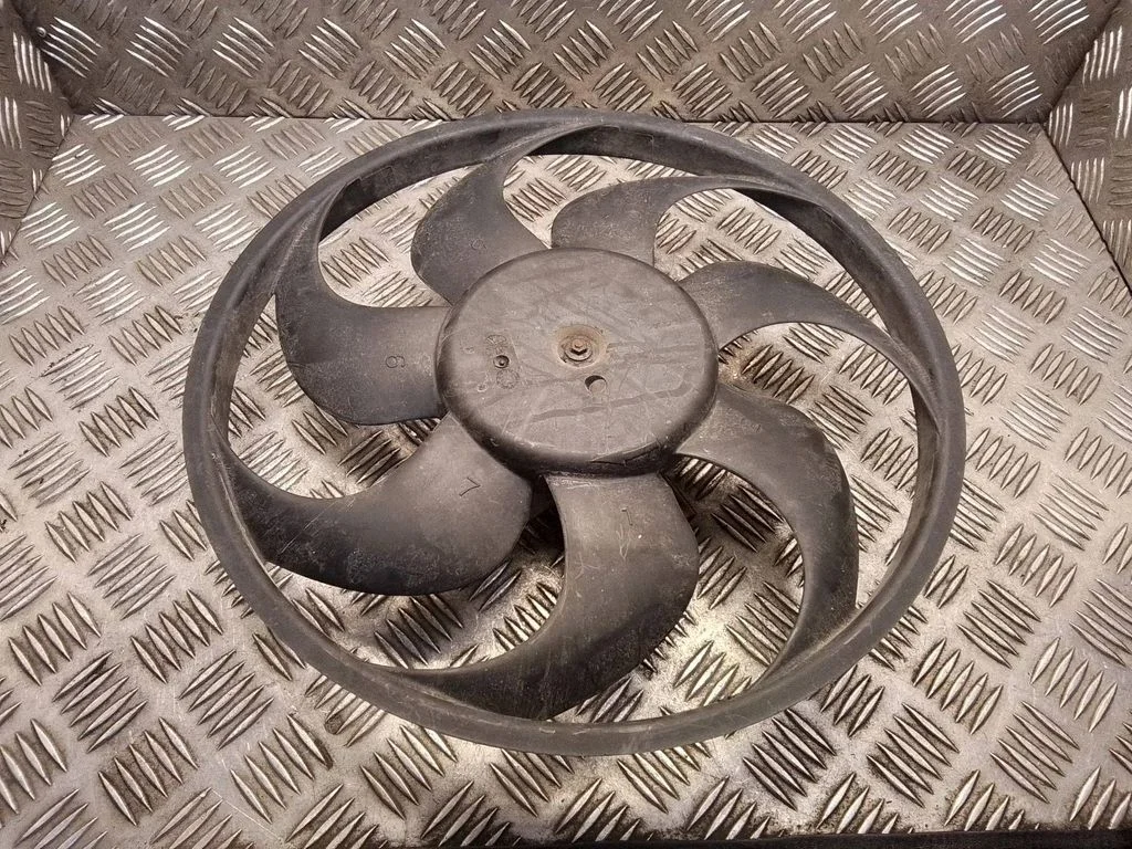 Elektriskais radiatora ventilators A15101708HB