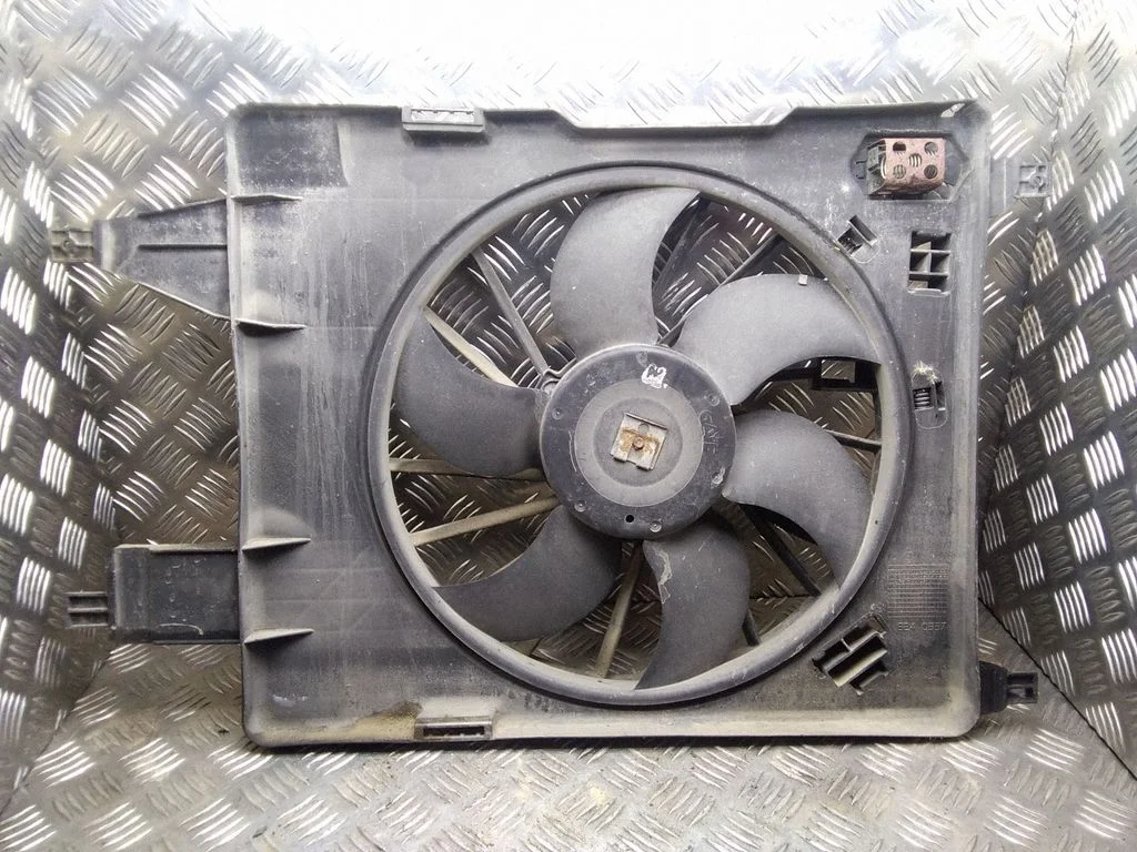 Radiatora ventilatora difuzors 8200151464