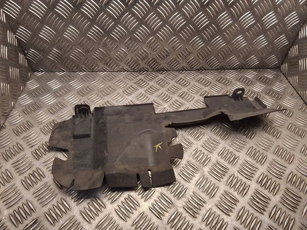 Intercooler air guide/duct channel 9818196280