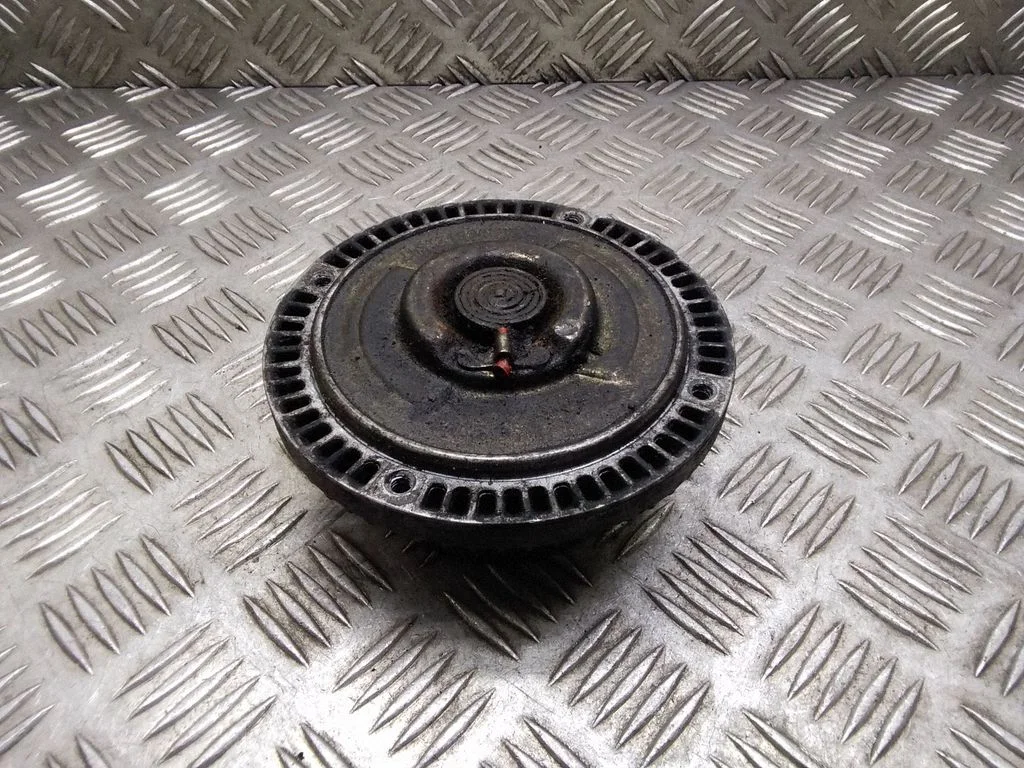 Viscous fan clutch – Volkswagen Passat B5 (1997-2000)