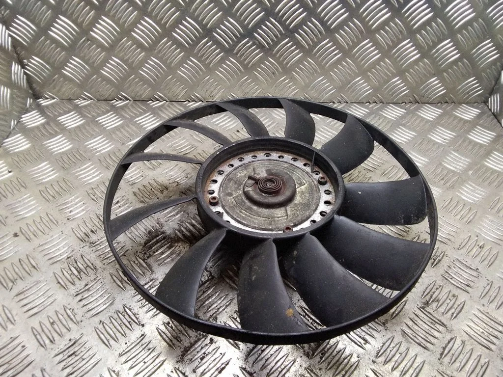 Viscous fan clutch – Audi A4 S4 B6 8E 8H (2001-2005)