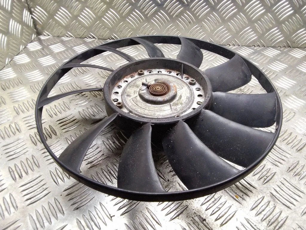 Viscous fan clutch – Audi A4 S4 B5 8D (1999-2000)