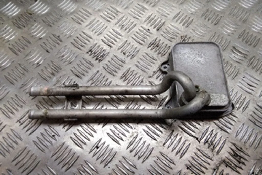 Engine oil radiator – Volkswagen Golf Plus (2005-2013)