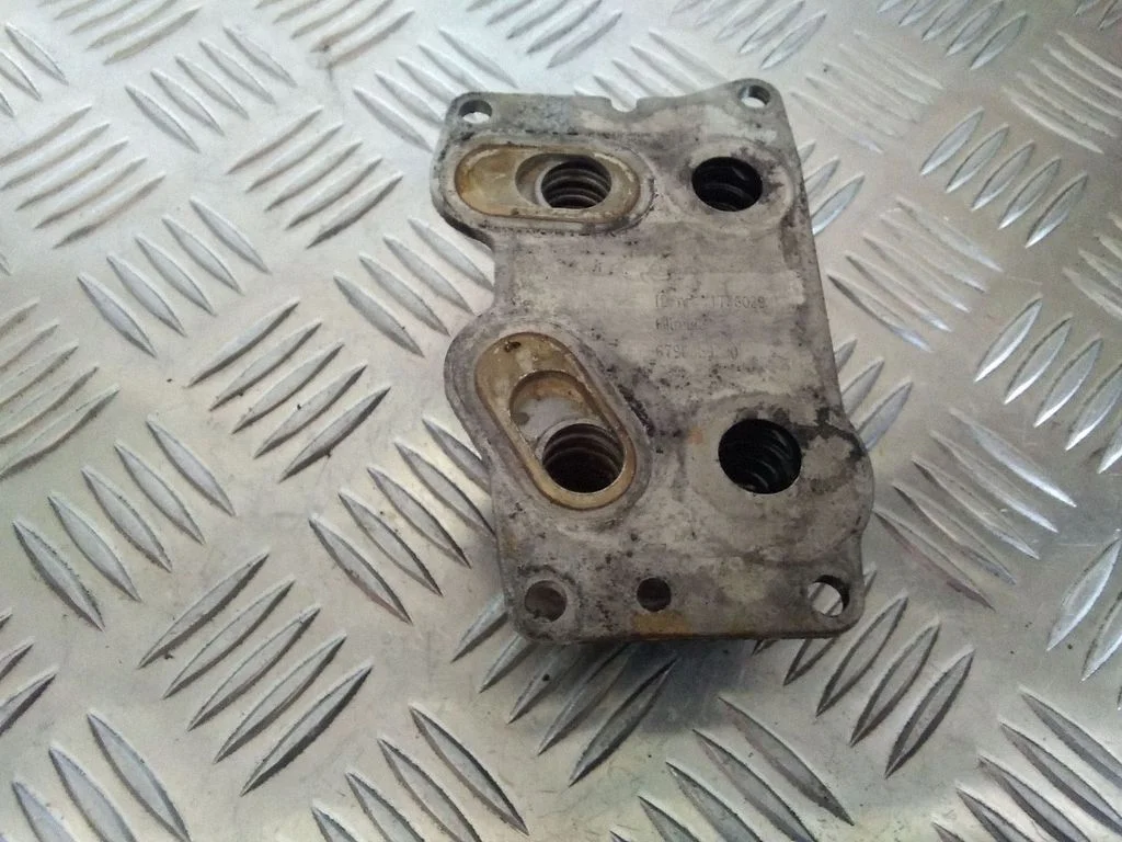 Engine oil radiator – Citroen C4 I (2004-2010)