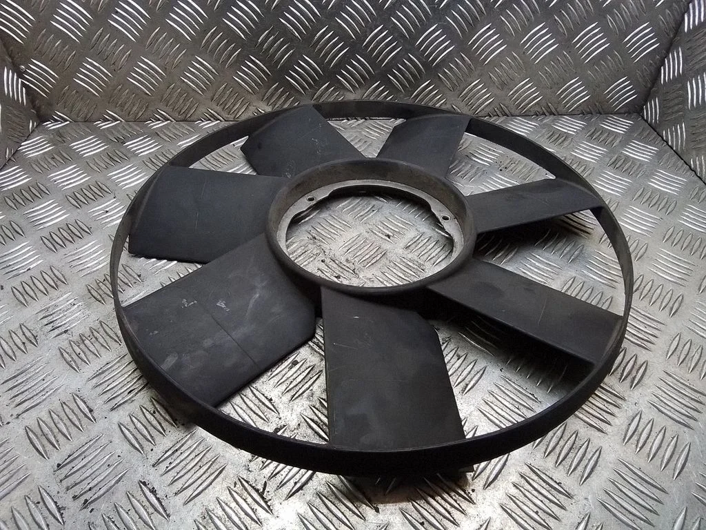 Ventilatora lāpstiņrats – BMW 7. sērija E65 E66 (2001-2008)