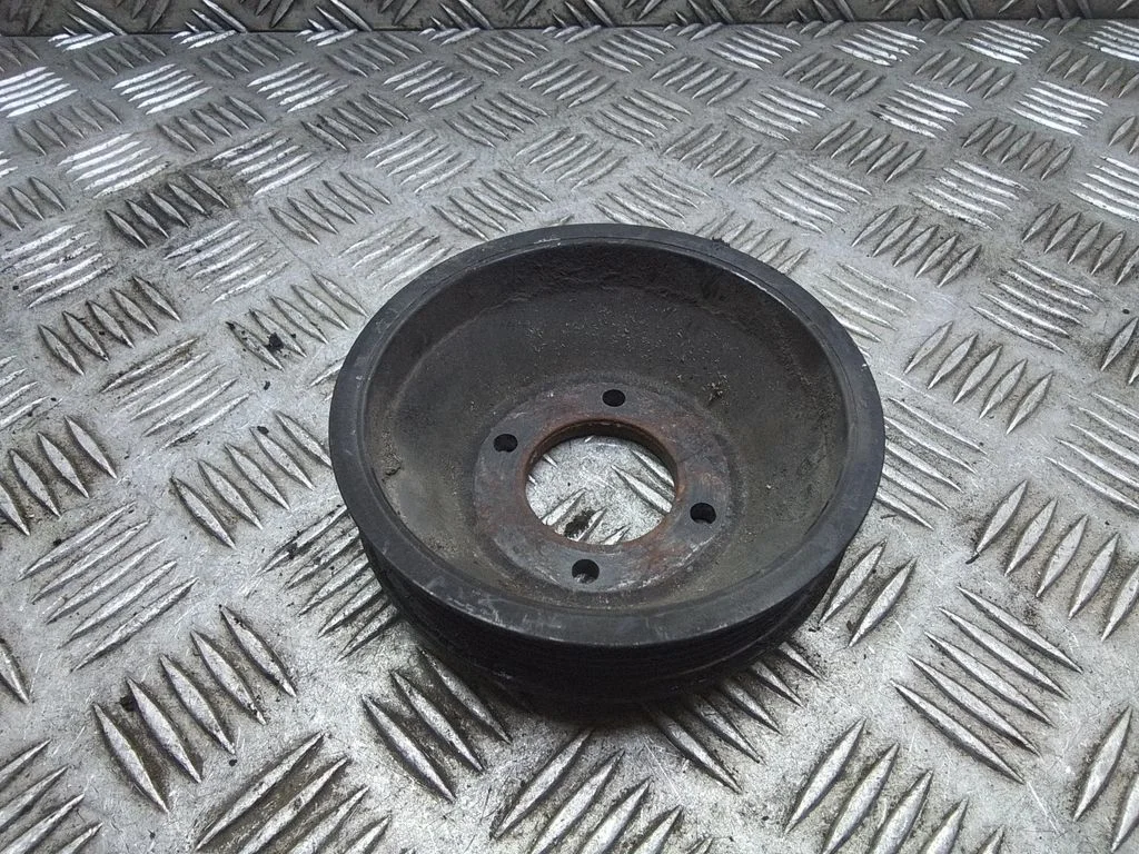 Crankshaft pulley – BMW 5 Series E39 (1996-2003)