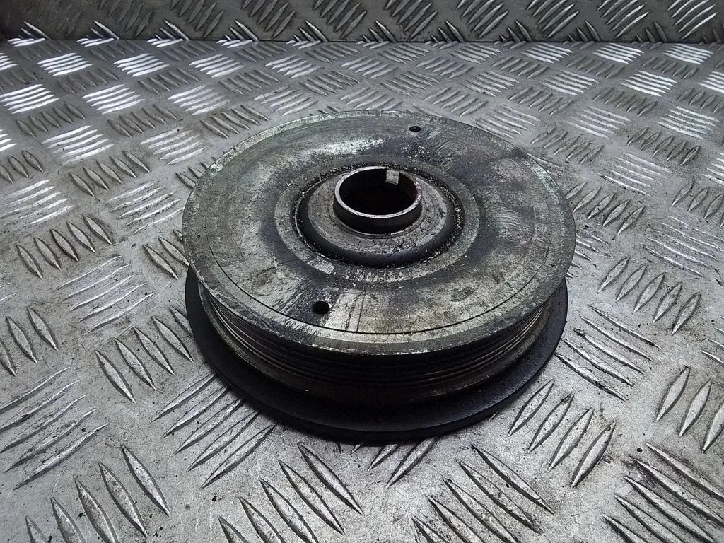 Crankshaft pulley – Renault Laguna II (2001-2007)