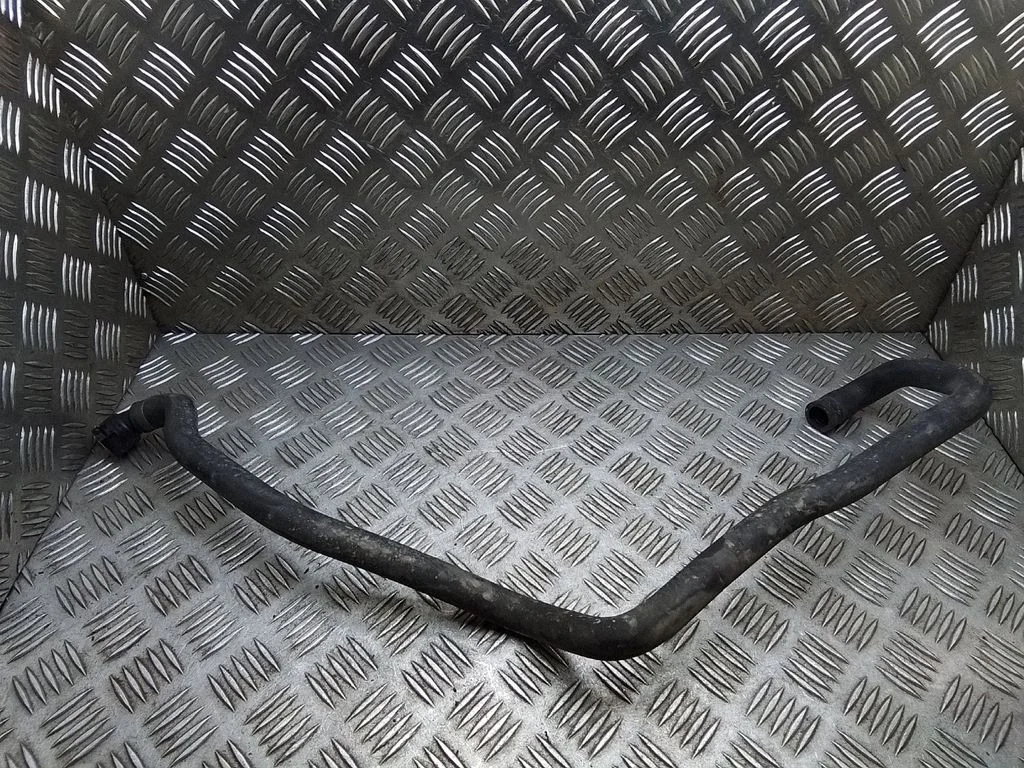 Jahutustoru(d)/-voolik(ud) – BMW 7-seeria E65 E66 (2001-2008)
