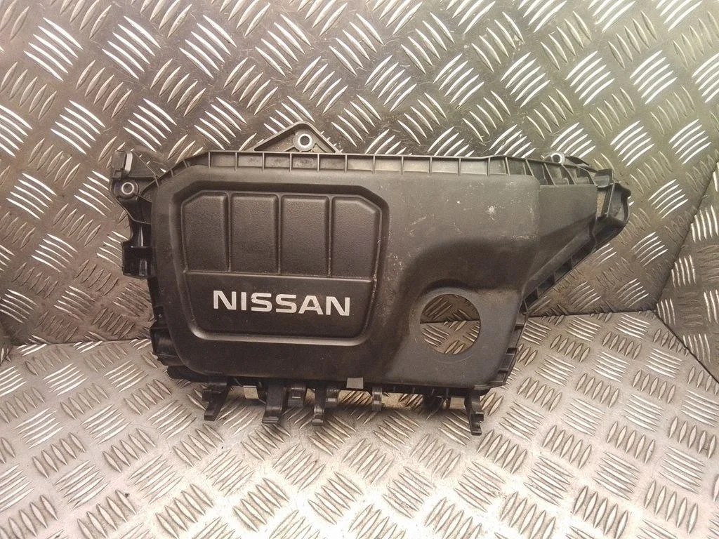 Dzinēja pārsegs (apdare) – Nissan Qashqai (2014-2016)