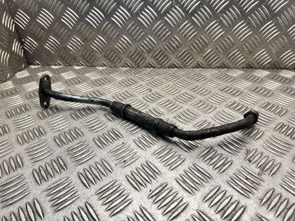 Turbo turbocharger oiling pipe/hose – Volkswagen Transporter - Caravelle T4 (1991-2003)