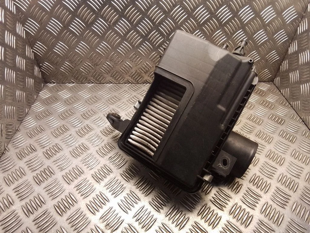 Gaisa filtra korpuss – Nissan Qashqai (2014-2016)