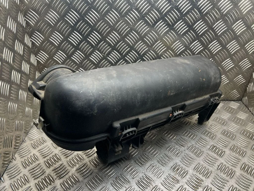 Obudowa filtra powietrza – Mini Cooper Countryman R60 (2011-2016)