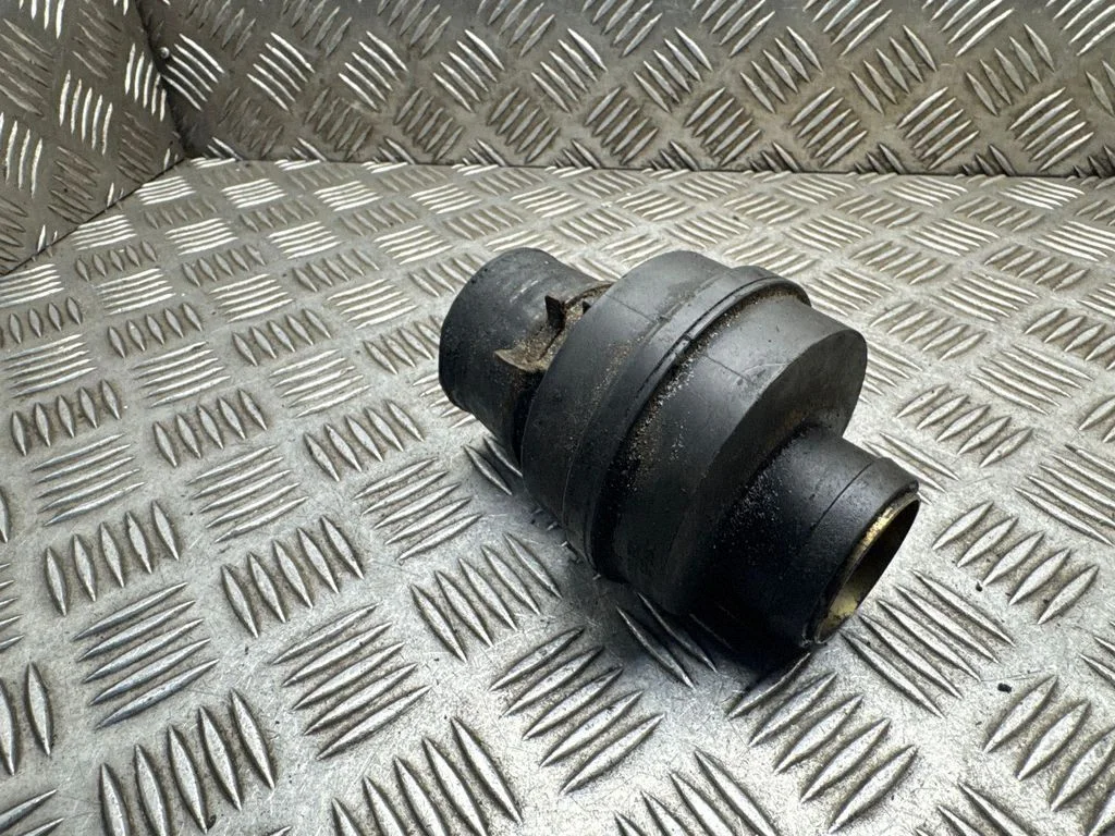 Gaisa caurule uz turbīnu – Volkswagen Transporter - Caravelle T4 (1991-2003)