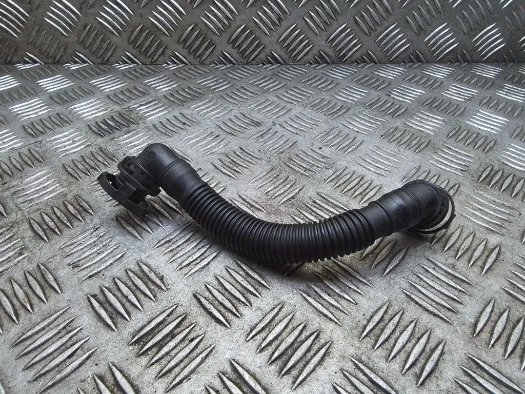 Breather hose/pipe – Volkswagen Caddy (2011-2016)